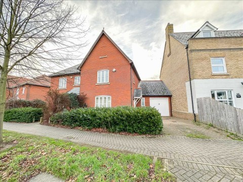 View Full Details for Alnesbourn Crescent, Ipswich