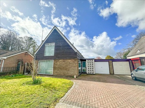 View Full Details for Holyrood Close, Ipswich